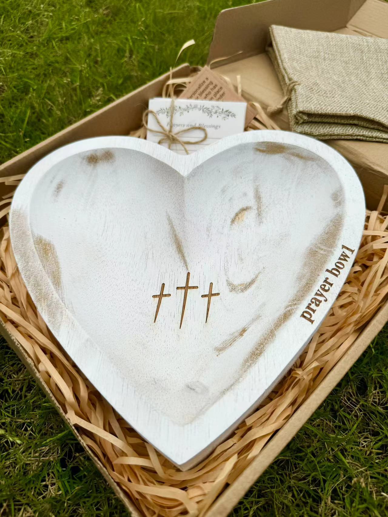 Gebetsschale „Neues Herz“ – Moderner Kreuz-Religionsgeschenk
