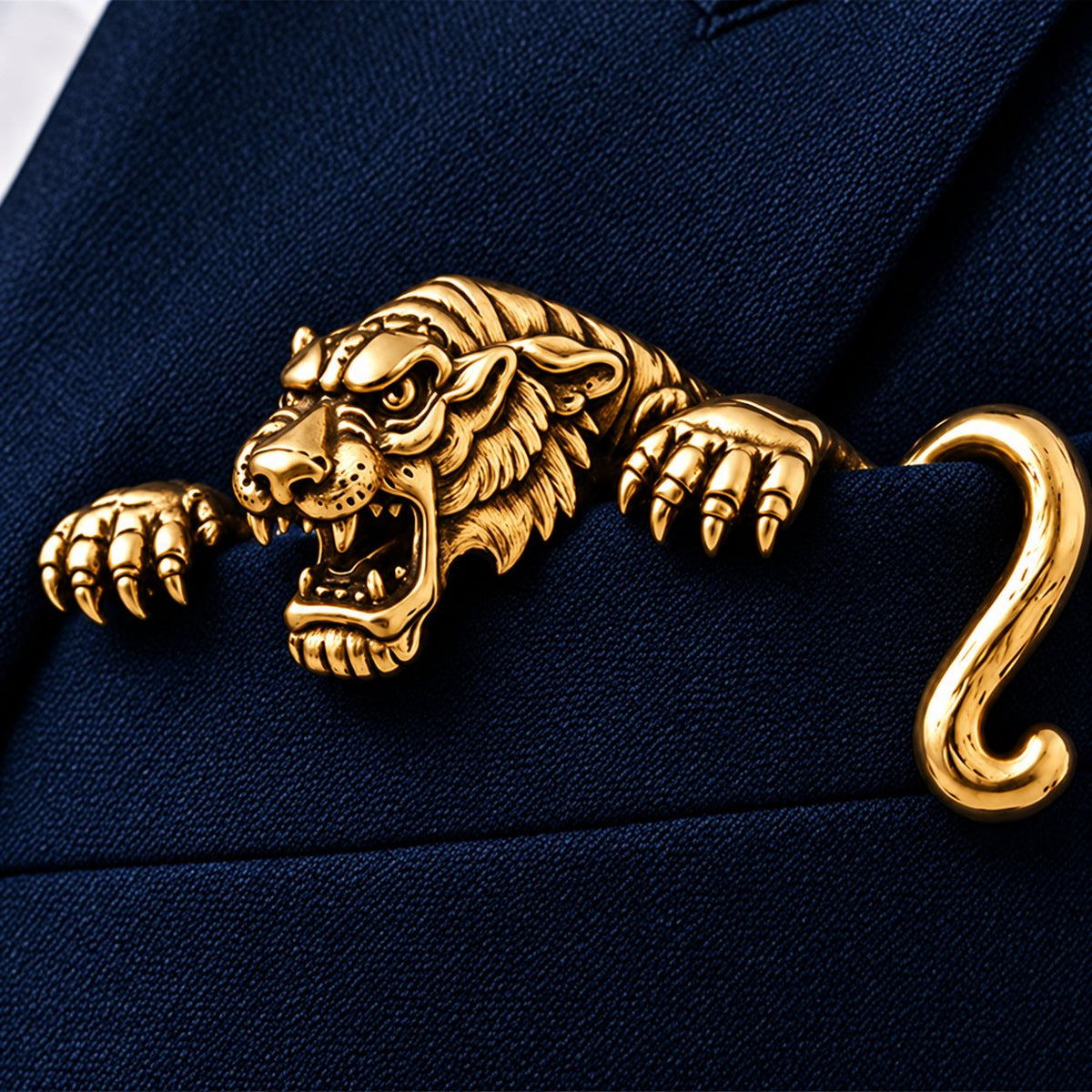 🌟 Luxury Sculpted Animal Brooch – Premium Statement Piece for Suits & Blazers