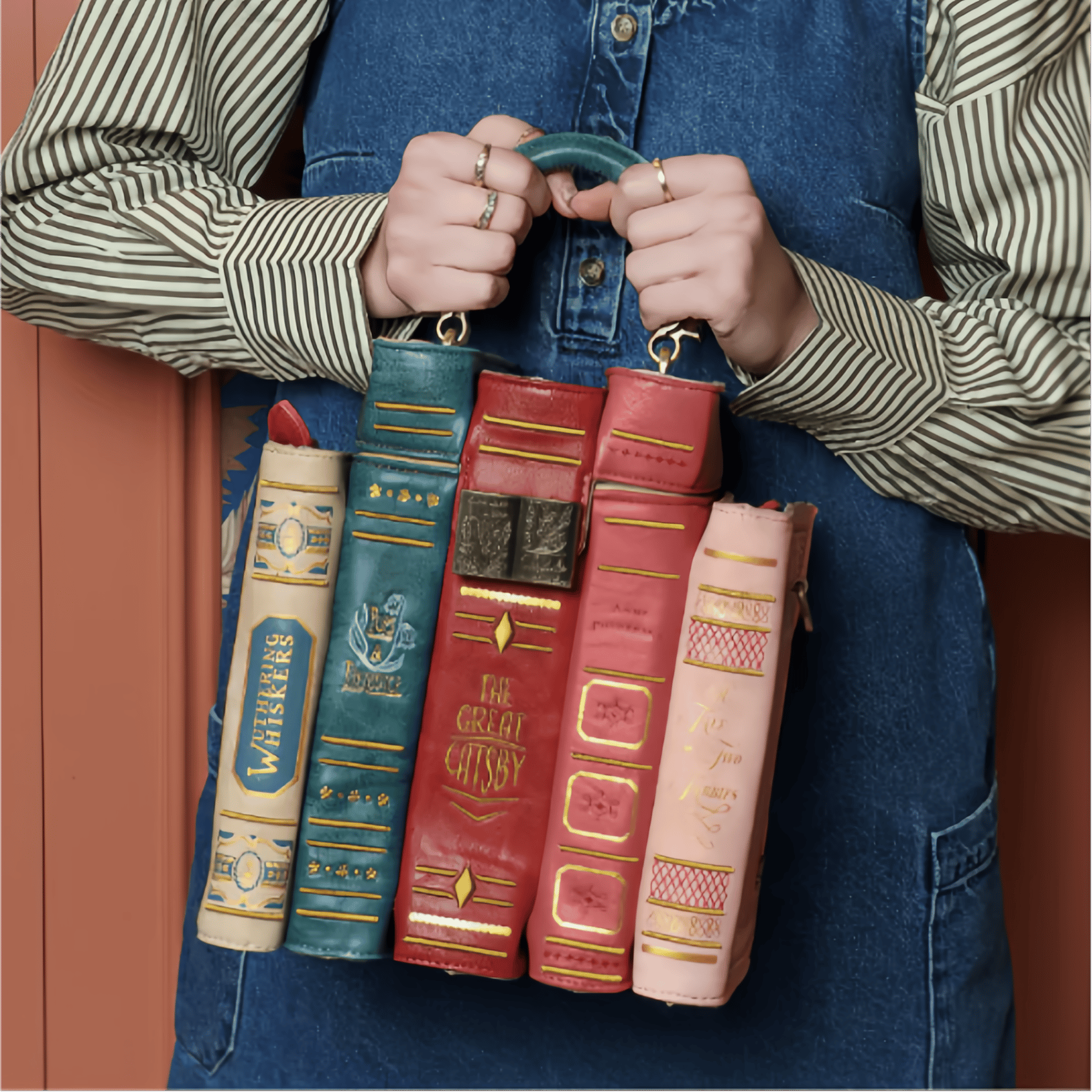 🔥2026 HOT SALE 49% OFF 📚 Vintage Stacked Book Novelty Handbag