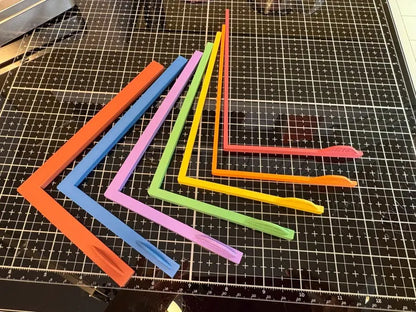 Ensemble de guides d'alignement pour travaux manuels en papier avec étui