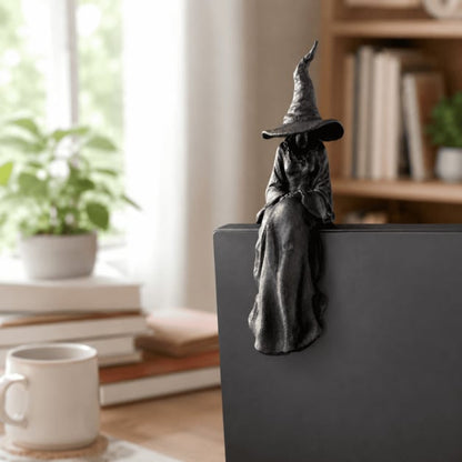 🔥Last Day 50% OFF 🧙‍♀️Mysterious Perched Bookshelf Figurine