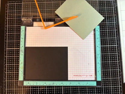 Ensemble de guides d'alignement pour travaux manuels en papier avec étui