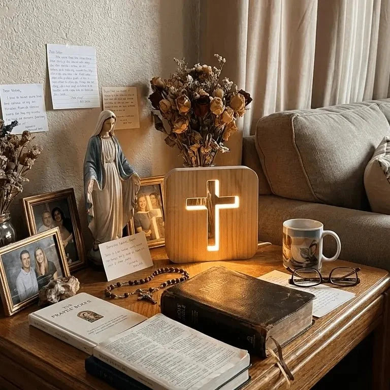 Lumen - Wooden Cross Lamp